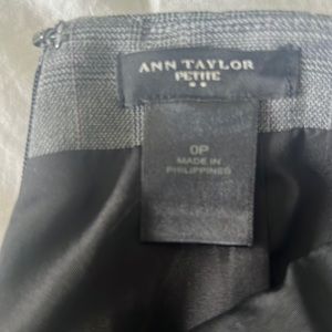 Ann Taylor skirt almost brand new worn twice
